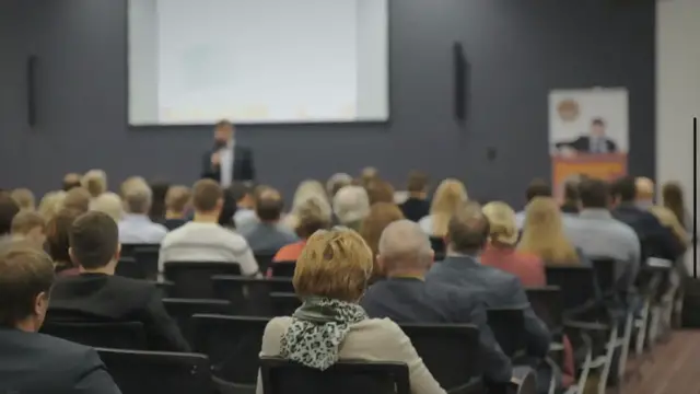 Video thumbnail for How to Make Audio Automatically Play in PowerPoint