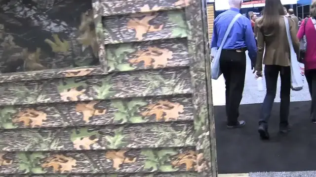 Video thumbnail for Camouflage Vinyl Siding