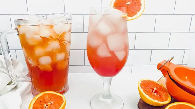 Video thumbnail for Tropical Sex On The Beach Cocktail Recipe