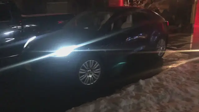 Video thumbnail for Tesla Christmas Light Show and Dance