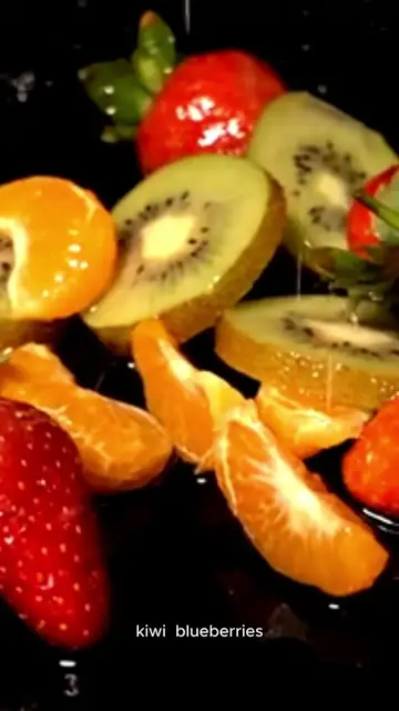 Video thumbnail for fruit pizza recipe