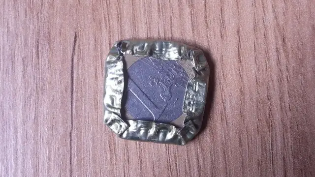 'Video thumbnail for Freches Geldgeschenk: Geld in Kronkorken verpacken - Geld zur Hochzeit verschenken - Hochzeit'