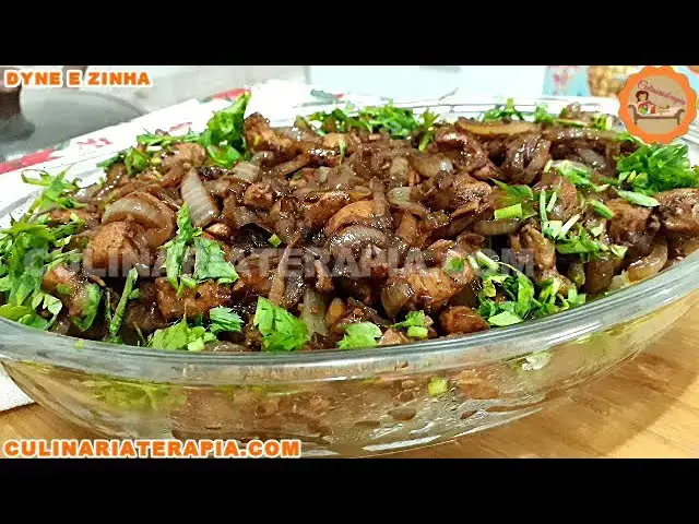 Video thumbnail for Frango Acebolado com Batata Doce Cozida no Vapor - Refeição Completa Para seu Jantar e Almoço