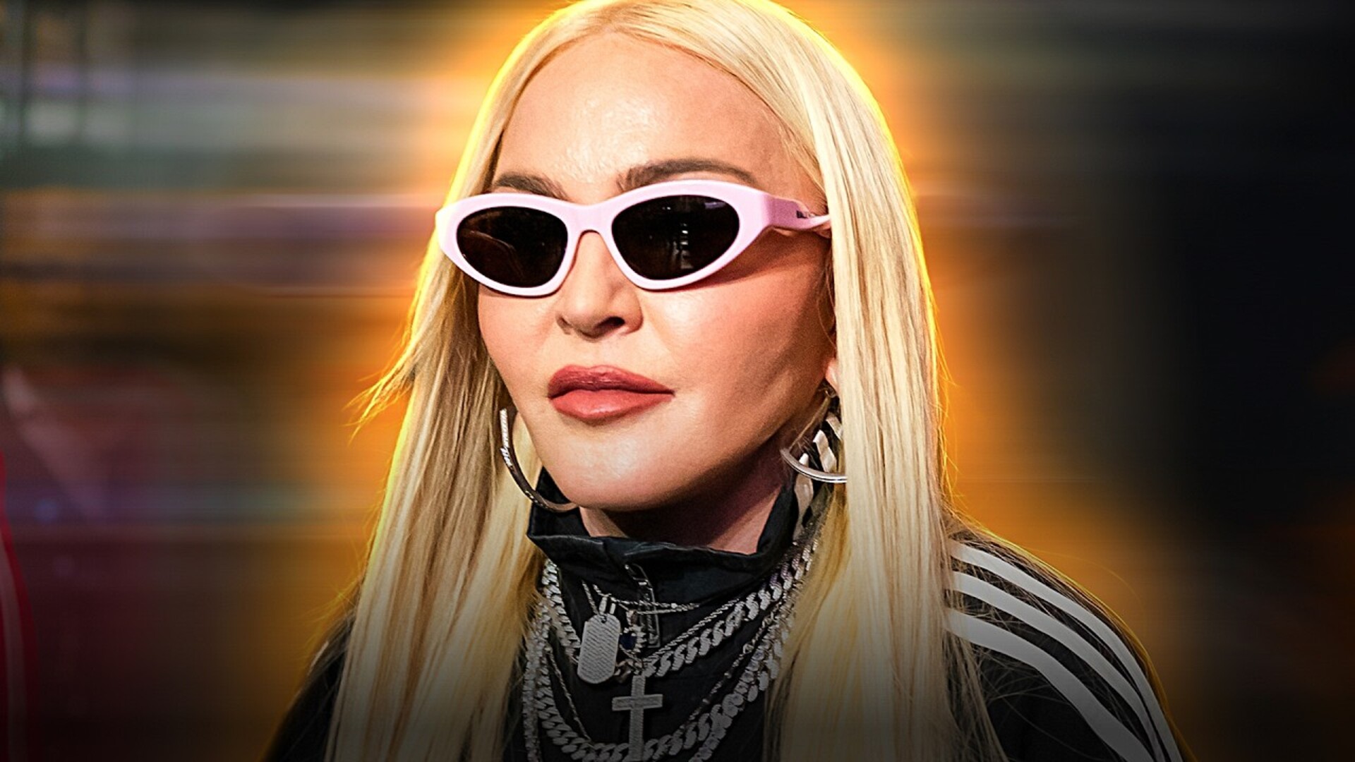 Video thumbnail for Before And After Pics Of Madonna Make Her Dramatic Plastic Surgery Undeniable