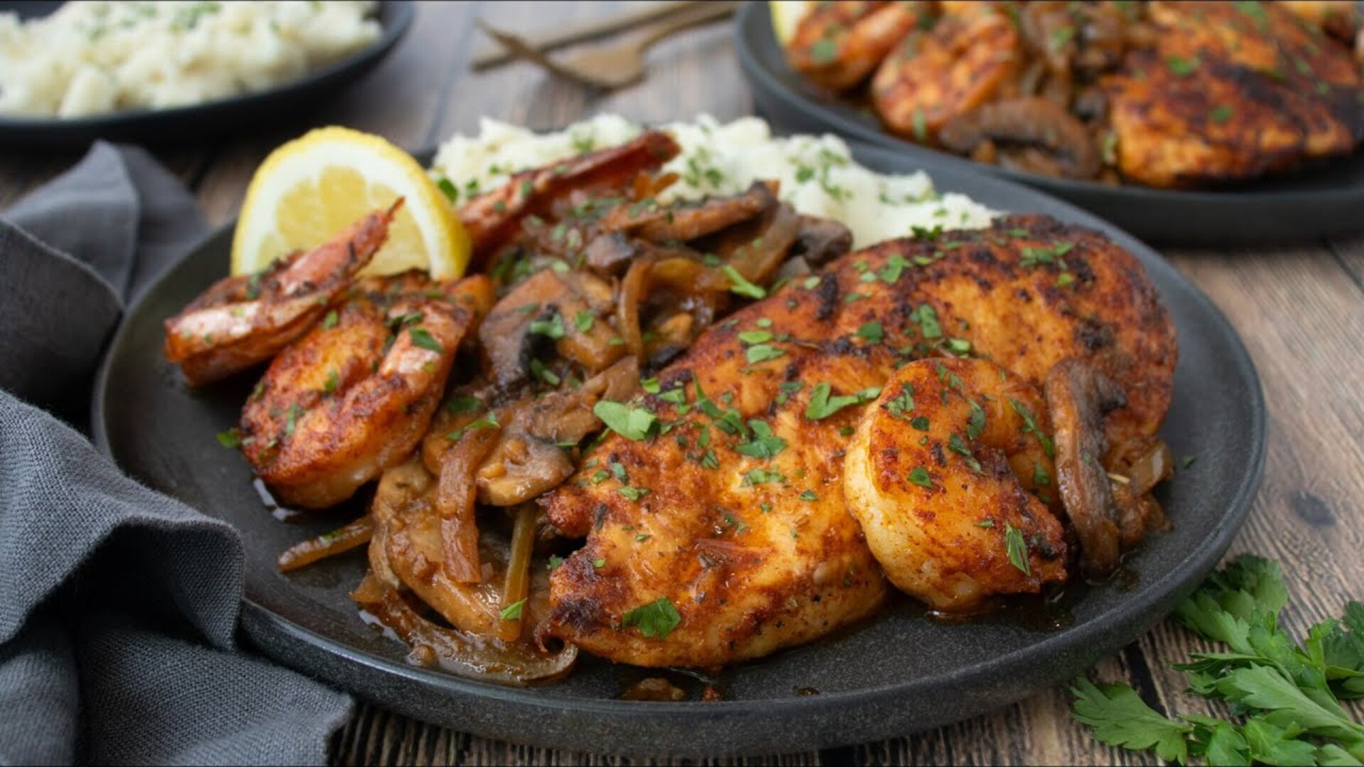 Video thumbnail for Skip The Night Out: Try This Copycat Applebee's Bourbon Street Chicken & Shrimp Recipe