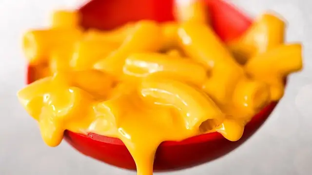 'Video thumbnail for Stay Far Away From These Low Quality Boxed Mac And Cheese Brands'