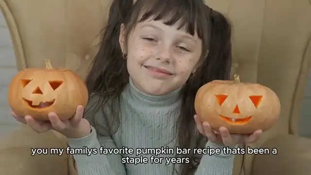 Video thumbnail for pumpkin bars recipe