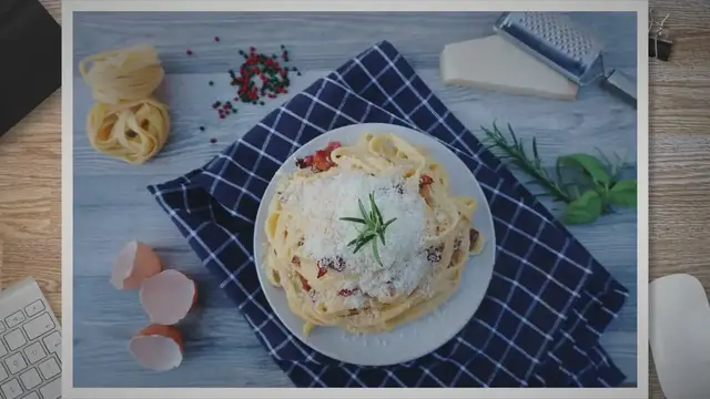 Video thumbnail for Spaghetti Carbonara Original Italienisch - Rezept aus Italien