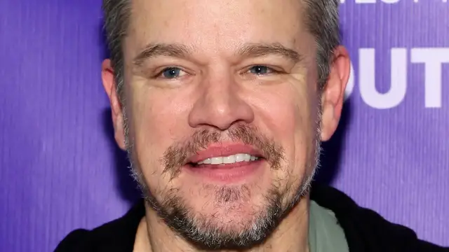 'Video thumbnail for Matt Damon's Daughters Are Absolutely Stunning'