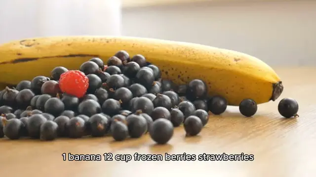 Video thumbnail for Protein Smoothie Recipe