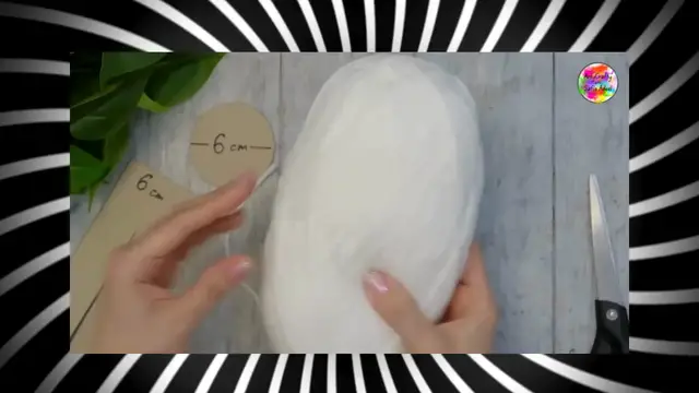 Video thumbnail for Wool Art /Cute Panda  By Using Wool