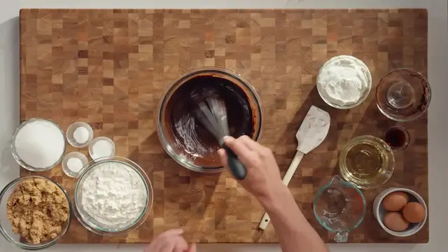 Video thumbnail for The Best Chocolate Cake In The World (1080p 24fps)