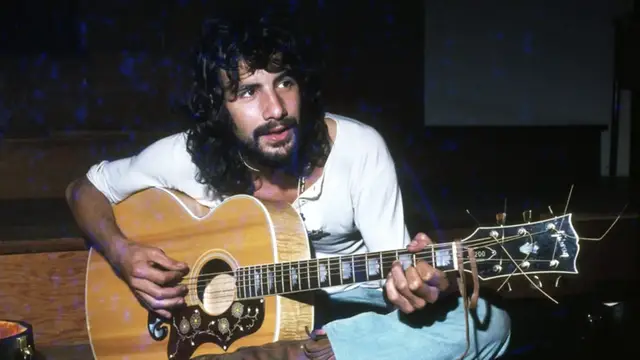 Video thumbnail for Cat Stevens Wrote This Classic In 1970 — 25 Years Later, A Hit Cover Catapulted It Up The Charts