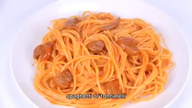 Video thumbnail for cacio e pepe recipe