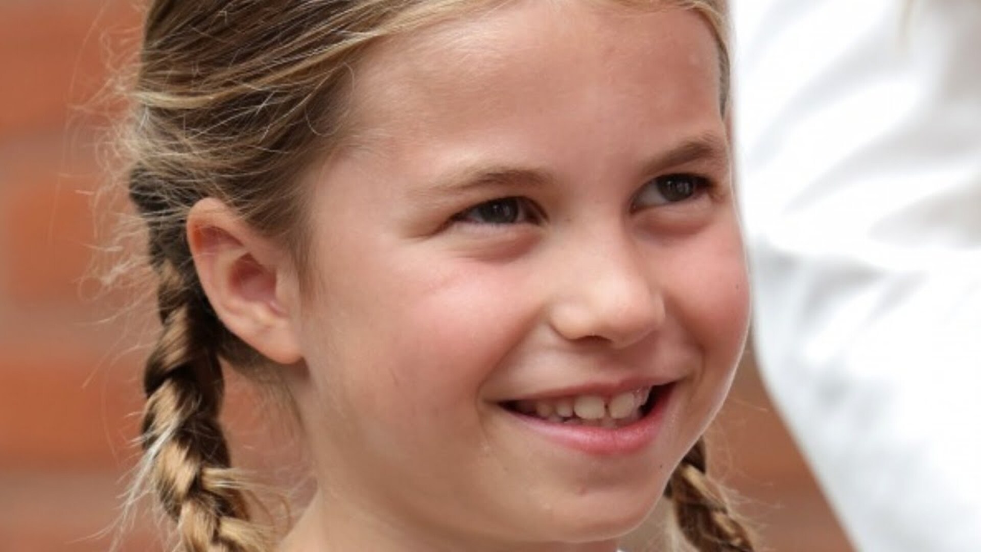 Video thumbnail for Princess Charlotte Is Being Compared To An Unexpected Royal