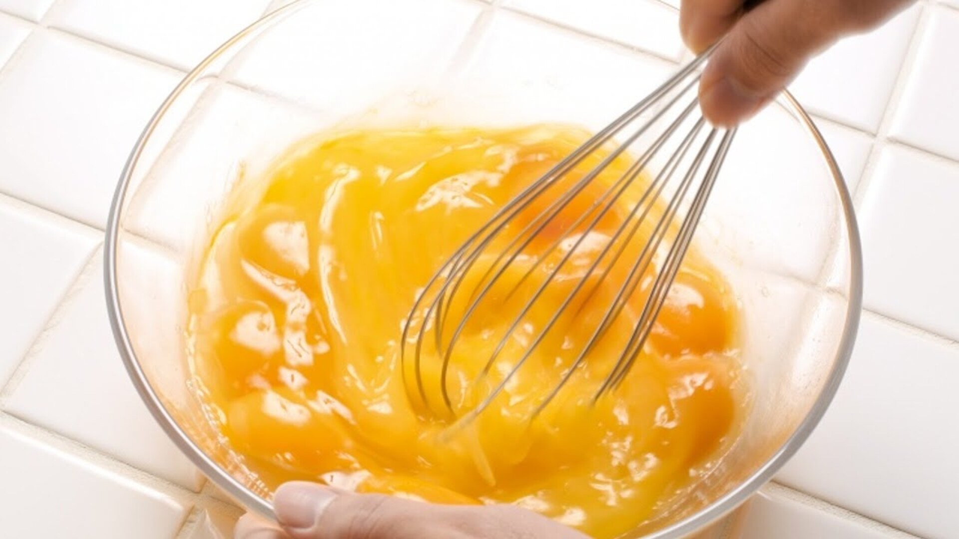 Video thumbnail for The One Ingredient You Didn't Know Made Omelets Taste Amazing