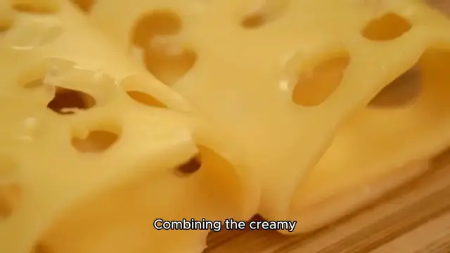 Video thumbnail for Mac and Cheese Pizza