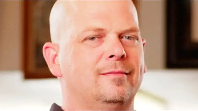 Video thumbnail for Why Pawn Stars Is Totally Fake