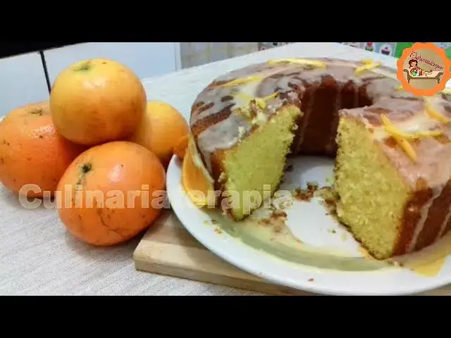 Video thumbnail for Bolo Caseiro de Laranja Morgote - Receita Fácil
