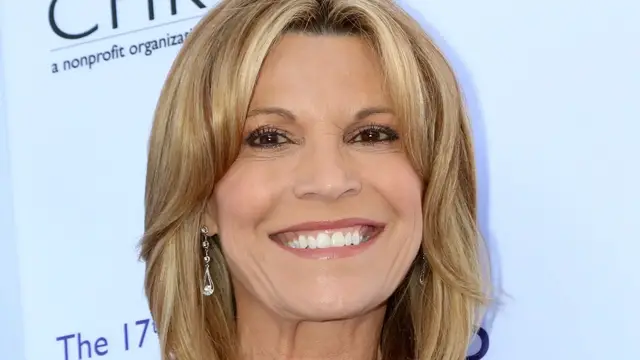 Video thumbnail for Vanna White's Son Nikko Is Turning Heads