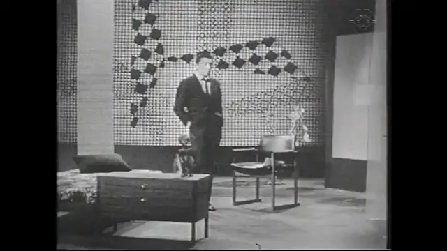 Video thumbnail for Serge Gainsbourg - Indifférente - 1961