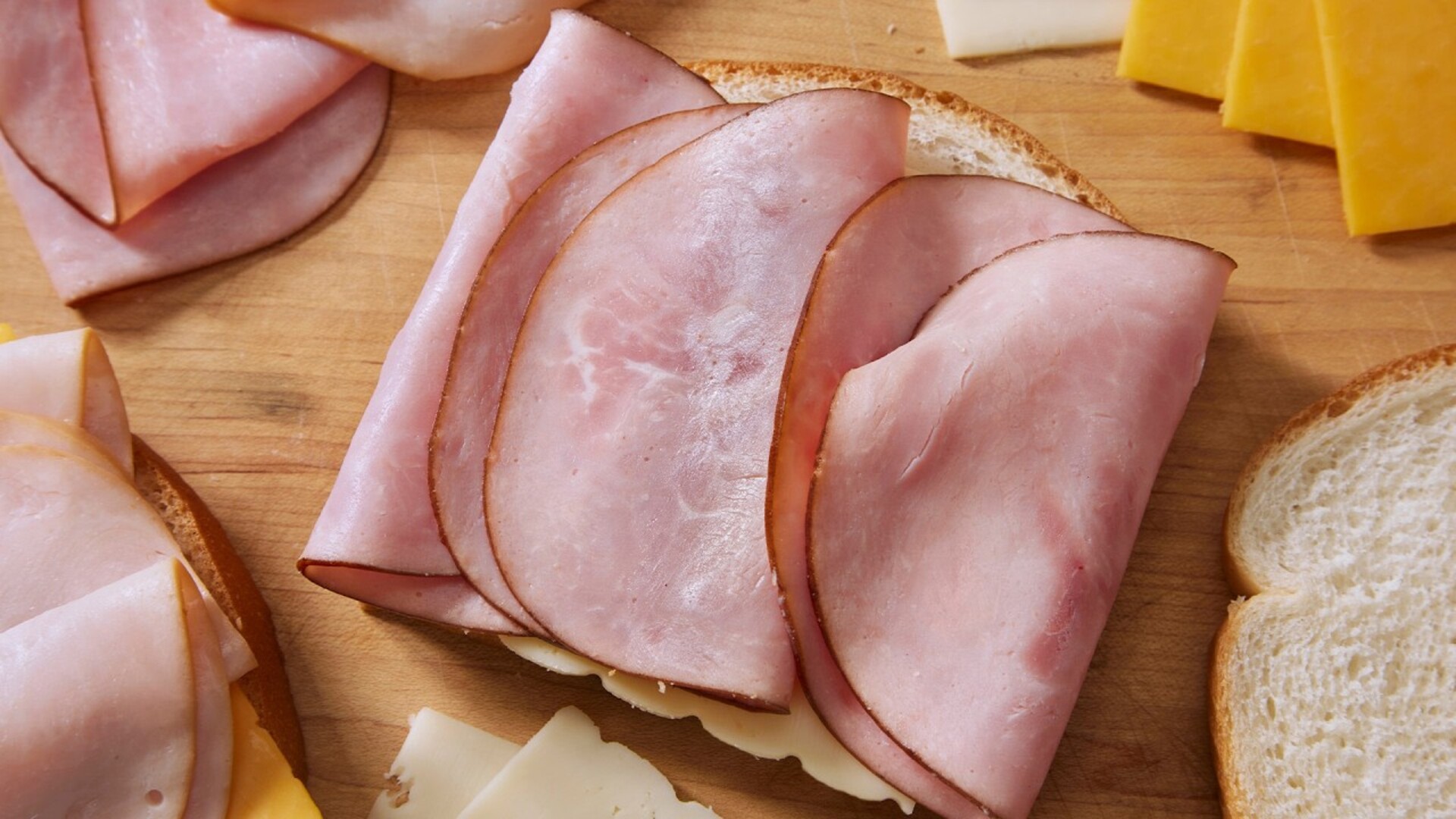 Video thumbnail for Deli Meat Recalls That Made National Headlines
