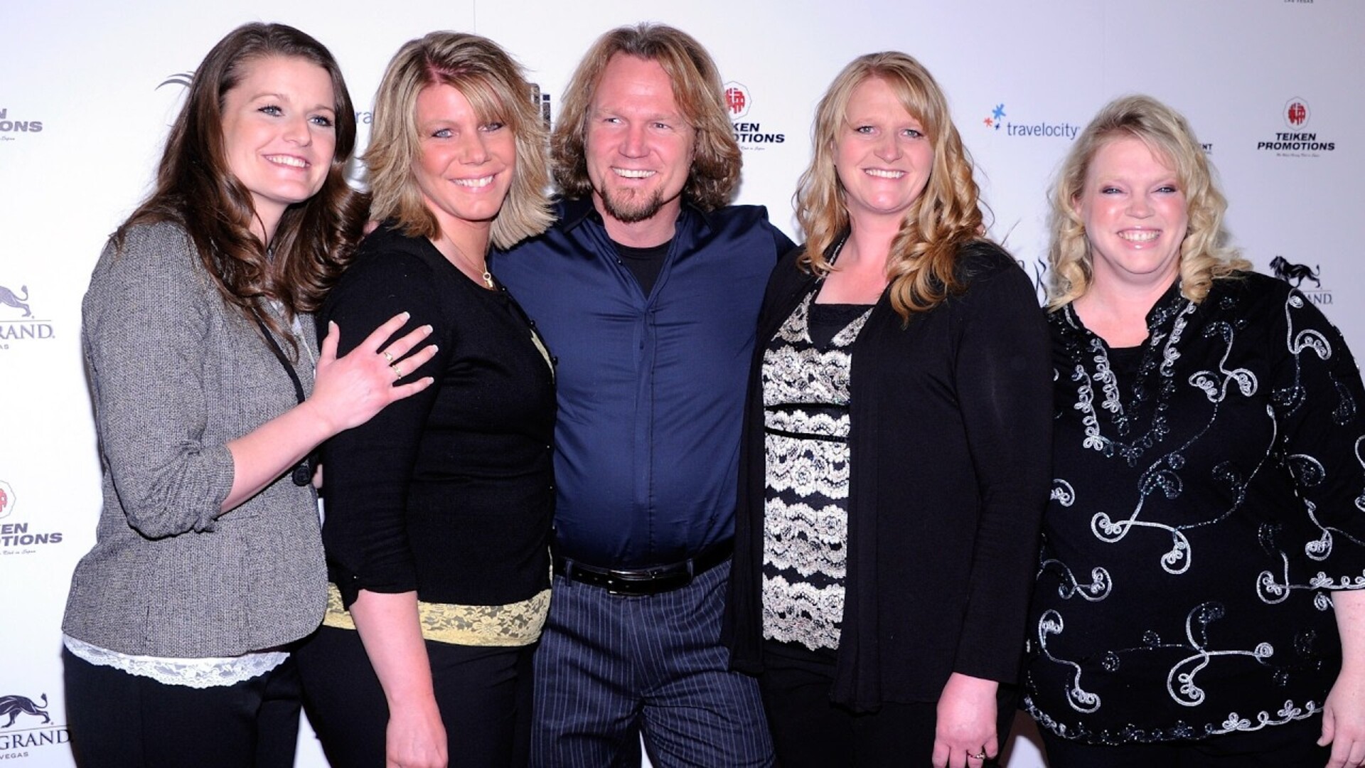 Video thumbnail for The Transformation Of TLC's Sister Wives Is Turning Heads