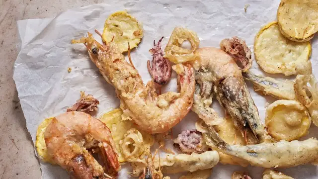 Video thumbnail for All-Star Fritto Misto Recipe