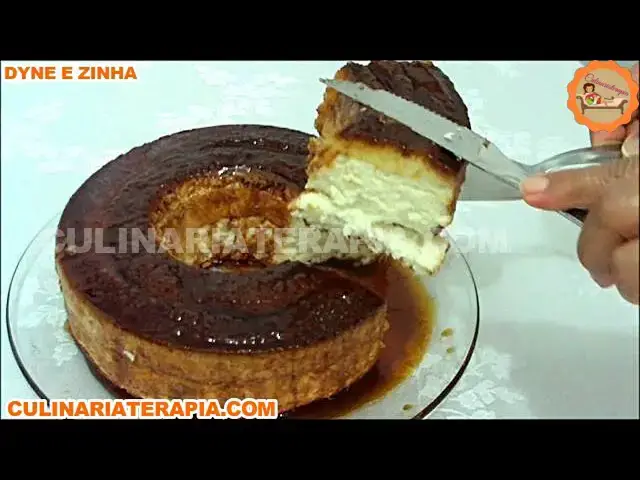 Video thumbnail for PUDIM DE CLARAS COM LEITE CONDENSADO E COCO COM CARAMELO DE AÇÚCAR MASCAVO