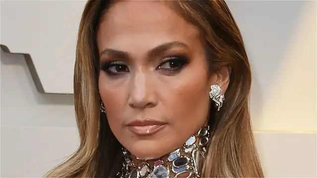 'Video thumbnail for We Now Know Why People Don't Want To Work With J.Lo'