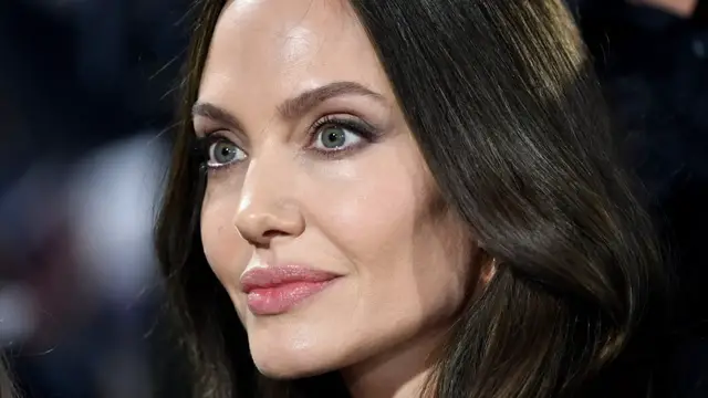 'Video thumbnail for Here's What All Of Angelina Jolie's Exes Have Said About Her'