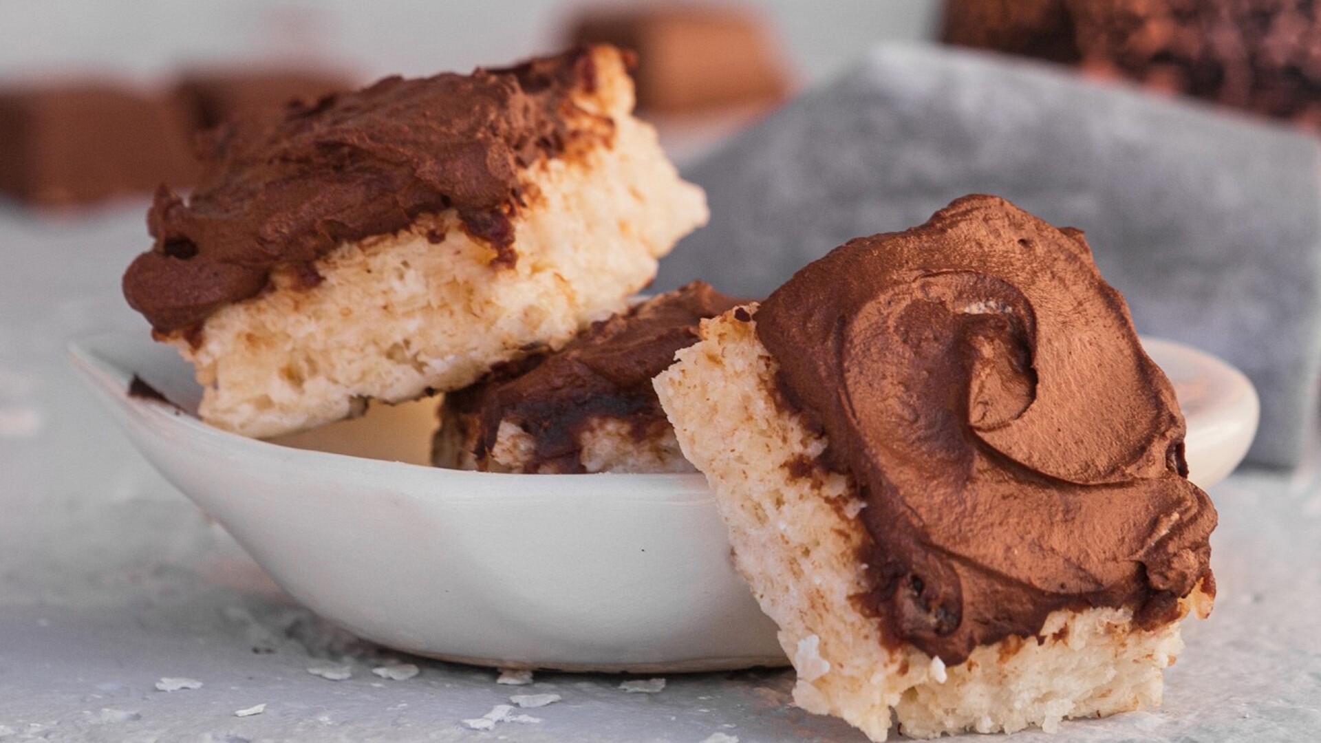 Video thumbnail for The Must-Try Snack That's Worth Stopping For In Every State
