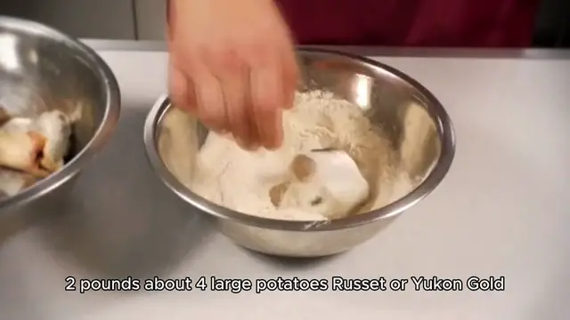 'Video thumbnail for easy mashed potatoes recipe'