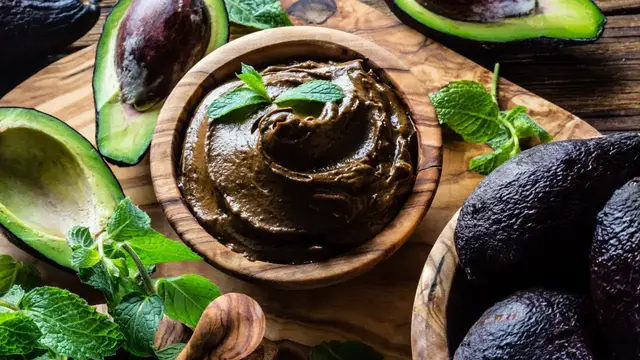 Video thumbnail for Dark Chocolate Avocado Mousse: video blog