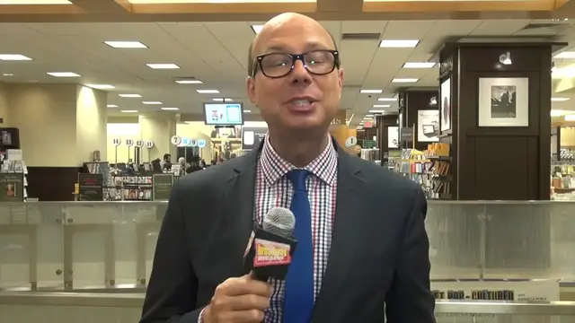'Video thumbnail for Barnes and Noble Goes Broadway! Steven Sorrentino Talks the LABN Program'