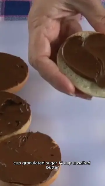 Video thumbnail for chocolate cheesecake recipe