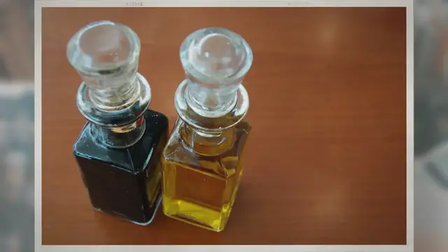 Video thumbnail for Is Vinegar a Compound?