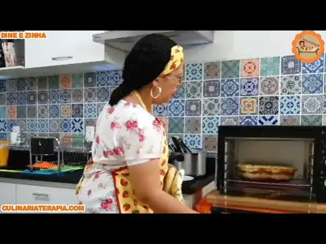 Video thumbnail for Purê de batata à bolonhesa - Escondidinho à bolonhesa