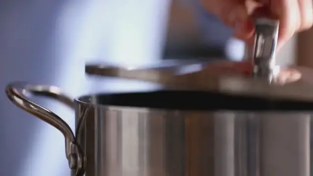 Video thumbnail for Chicken Shells with Peach Salad