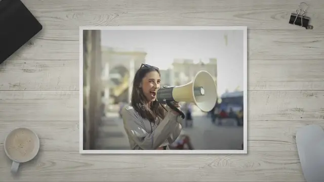 Video thumbnail for Basics of The Blogging – What is a Blog and Blogging