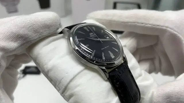 'Video thumbnail for Orient Bambino Ref. FAC00004B0 [4K Unboxing]'