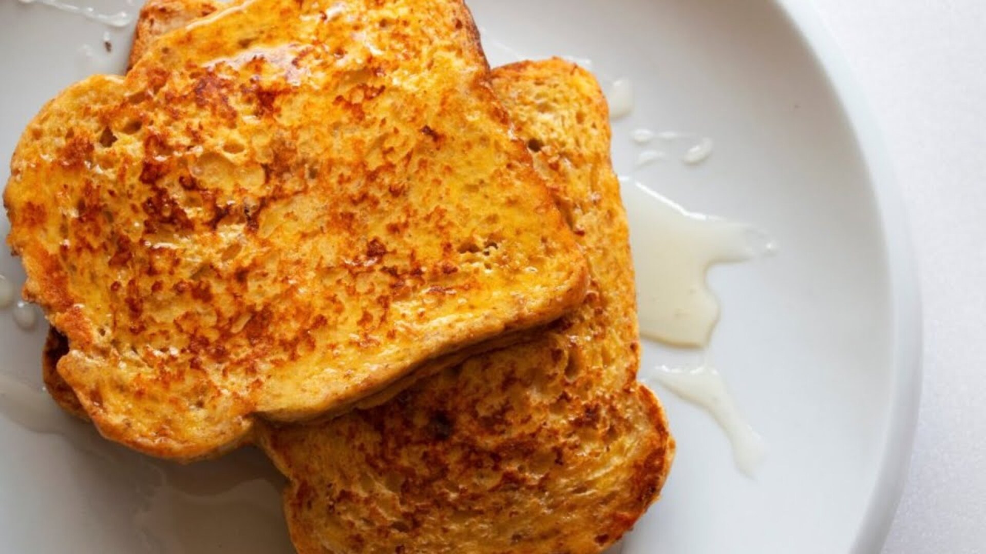Video thumbnail for Huge Mistakes Everyone Makes When Cooking French Toast