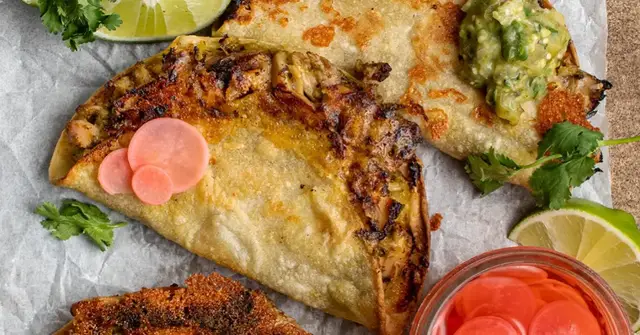 'Video thumbnail for Crispy mojo chicken tacos'
