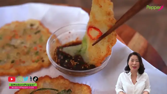 'Video thumbnail for 🥔If you have POTATOES you need to make this CRISPY SOFT Korean Potato Pancake❗️EVERYONE LOVES 감자전(720P HD)'