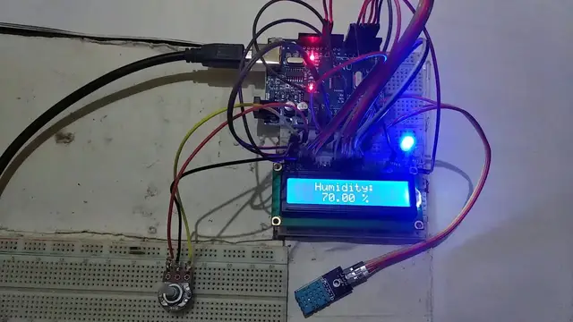 Video thumbnail for Interfacing LCD display with DHT temperature sensor with LED using Arduino