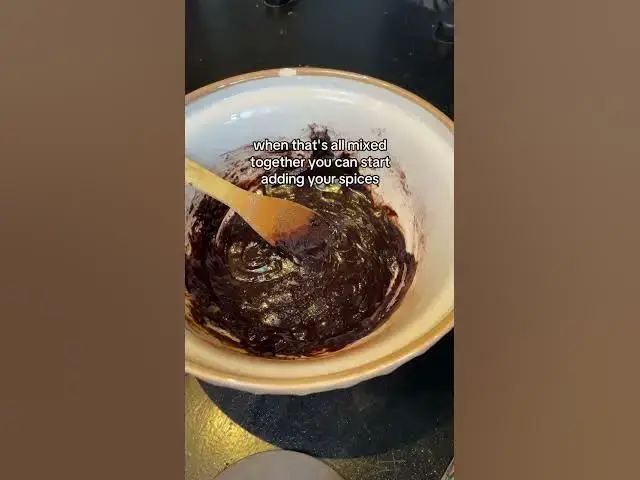 Video thumbnail for Spiced Crinkle Cookies