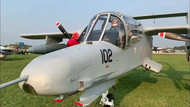 Video thumbnail for OV-10 Bronco Appearing at AirVenture