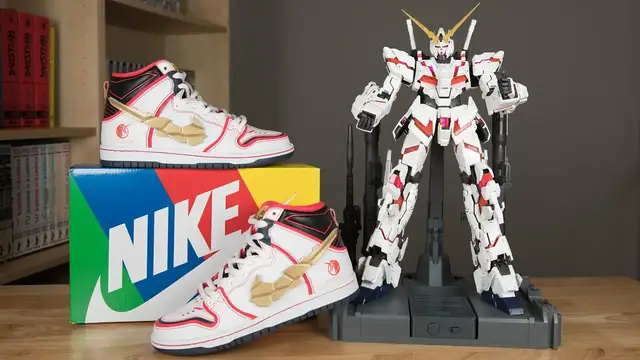 Video thumbnail for Nike SB Gundam RX-0 Unicorn Sneaker Unboxing & Review