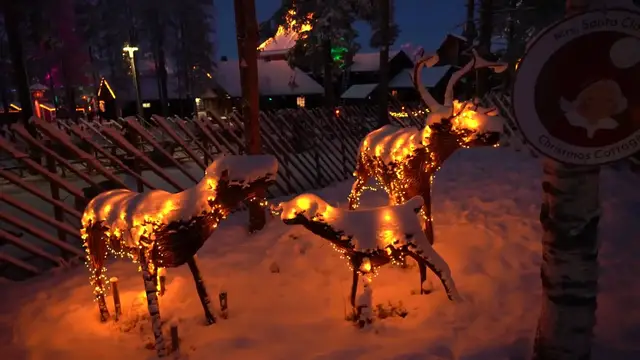 Video thumbnail for Christmas Opening of Santa Claus Village in Rovaniemi - Lapland Finland Arctic Circle(720P_HD)