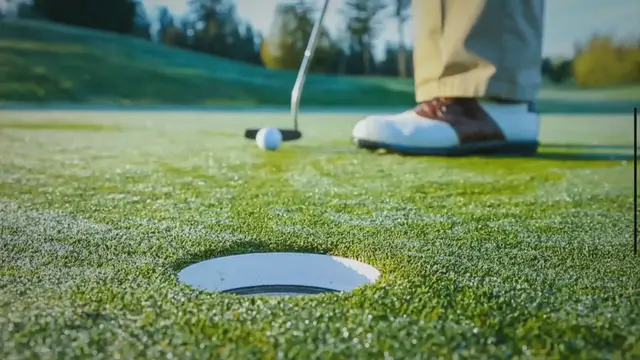 Video thumbnail for Das beste 60 Minuten Driving Range Golftraining!